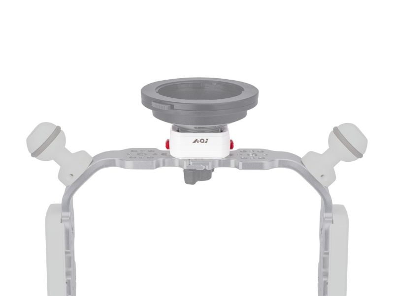 aoi_qrs-13-set-wht_5_2