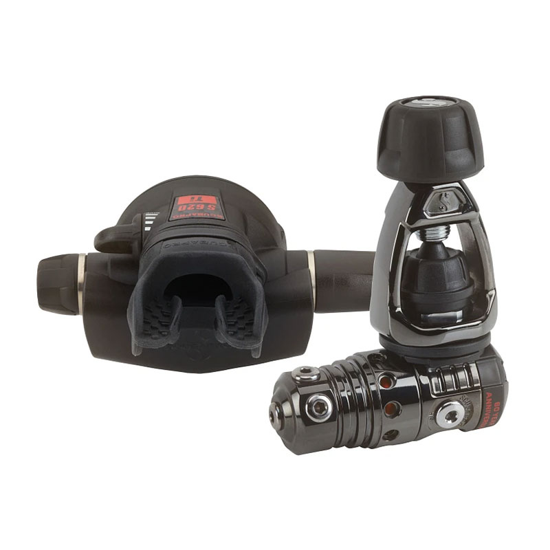 scubapro-60th-anniversary-regulator-back